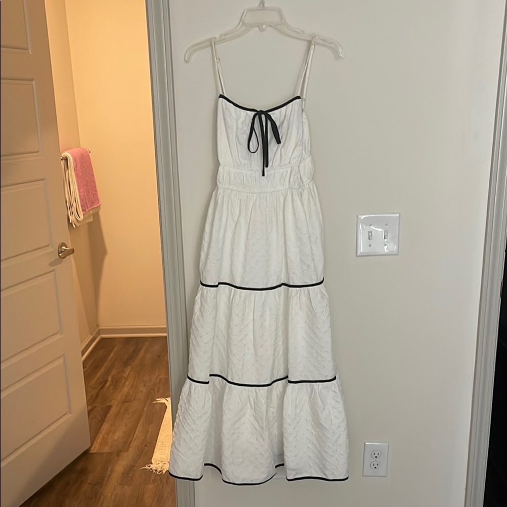 Lizard Thicket White Maxi Sundress with Spaghetti Straps